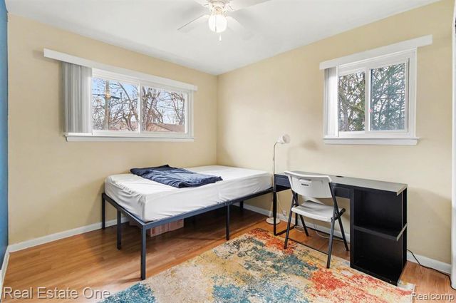 17670 New Hampshire Drive, Southfield, MI 48075