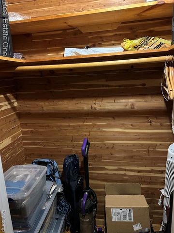 17670 New Hampshire Drive, Southfield, MI 48075