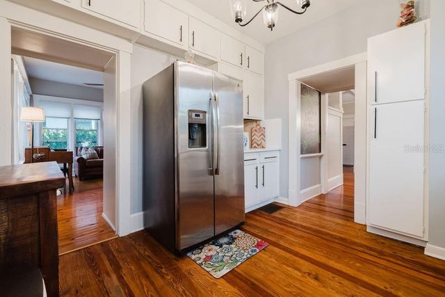 245 N CLARA AVENUE, Deland, FL 32720