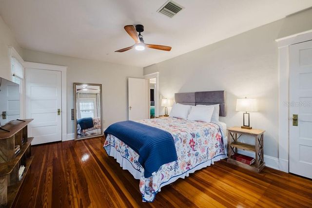 245 N CLARA AVENUE, Deland, FL 32720