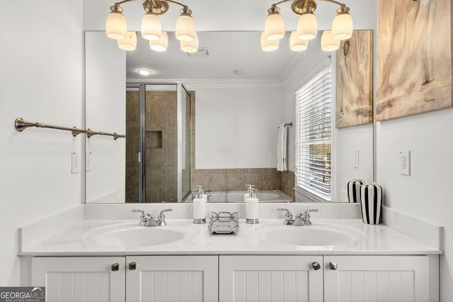 1613 Dupont Commons Drive NW, Atlanta, GA 30318