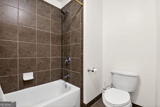 1613 Dupont Commons Drive NW, Atlanta, GA 30318