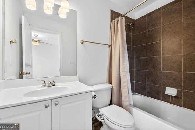 1613 Dupont Commons Drive NW, Atlanta, GA 30318