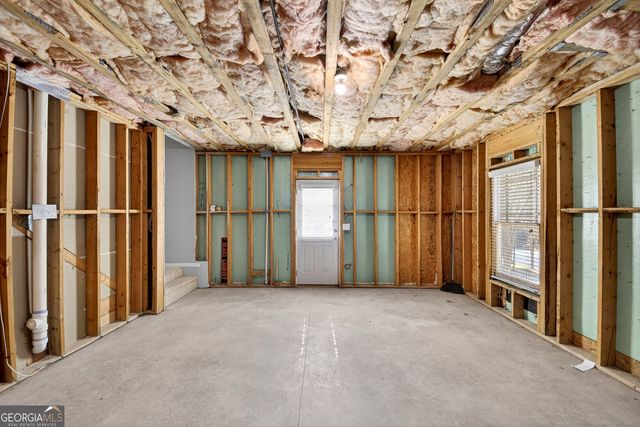 1613 Dupont Commons Drive NW, Atlanta, GA 30318