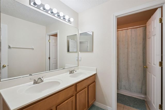 2589 CORBYTON COURT, Orlando, FL 32828