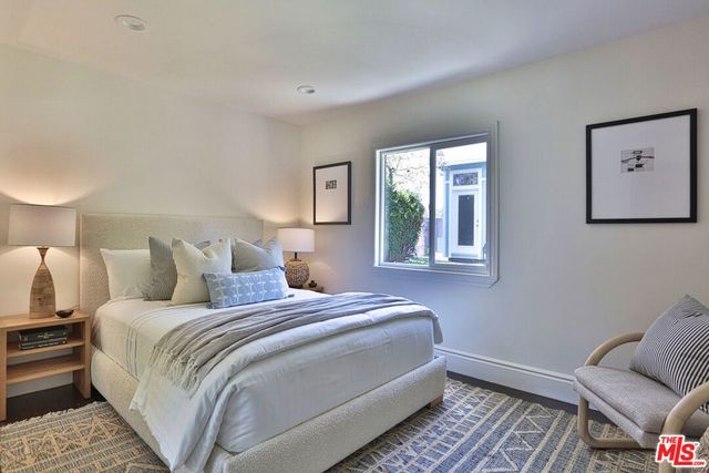 2901 Gracia Street, Los Angeles, CA 90039