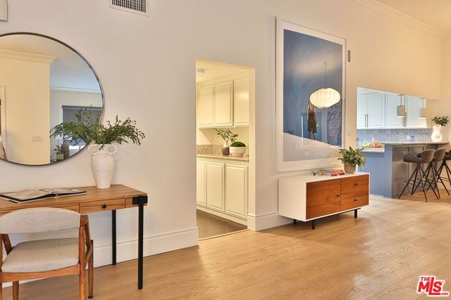 2901 Gracia Street, Los Angeles, CA 90039