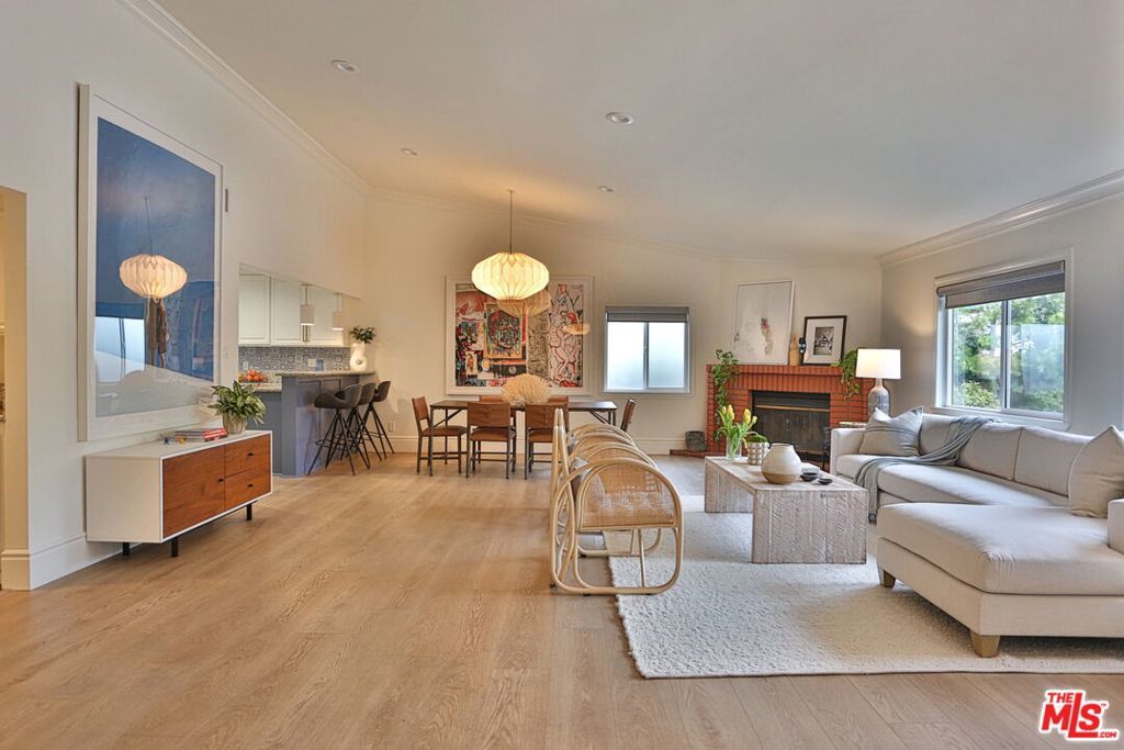 2901 Gracia Street, Los Angeles, CA 90039
