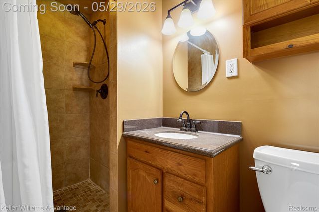 15566 Liverpool Street, Livonia, MI 48154