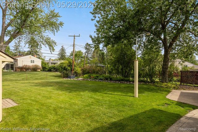 15566 Liverpool Street, Livonia, MI 48154