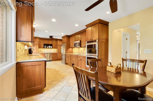 15566 Liverpool Street, Livonia, MI 48154