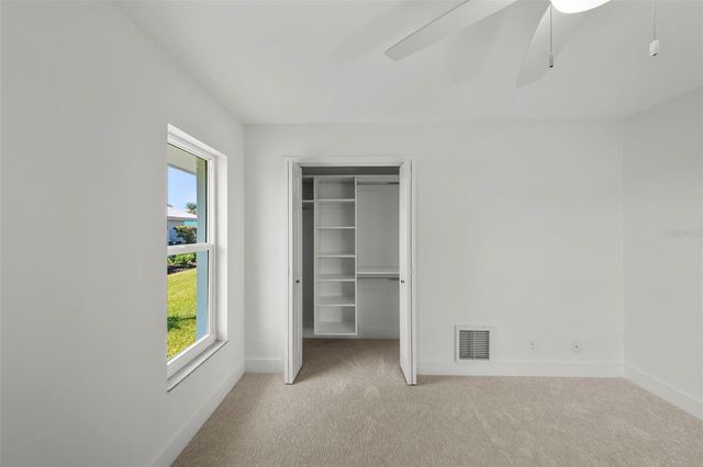 5884 51ST STREET S, St Petersburg, FL 33715