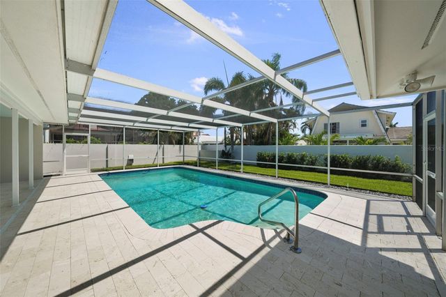 5884 51ST STREET S, St Petersburg, FL 33715