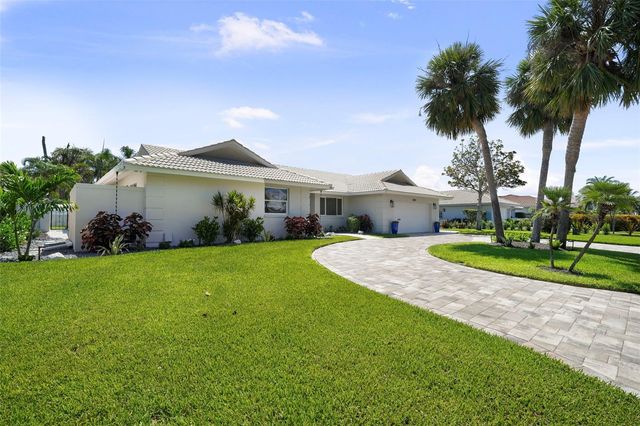 5884 51ST STREET S, St Petersburg, FL 33715