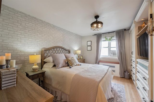 20403 36th Avenue 398, Bayside, NY 11361