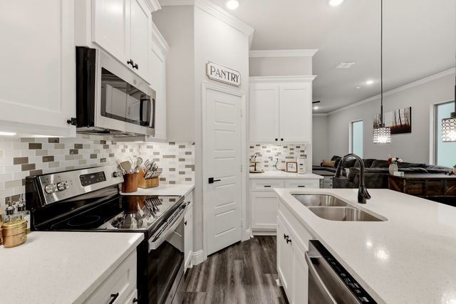 1206 speedway Street, Greenville, TX 75401