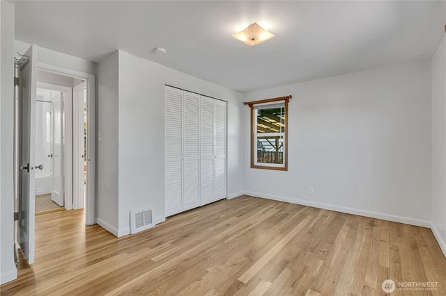 7811 S 112th Street, Seattle, WA 98178