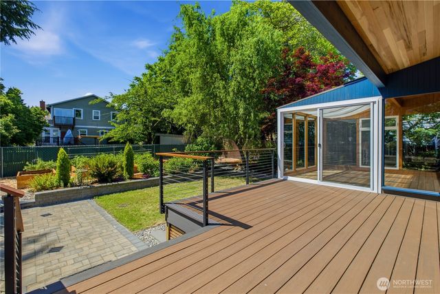 7811 S 112th Street, Seattle, WA 98178
