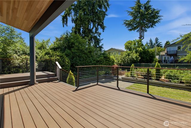 7811 S 112th Street, Seattle, WA 98178