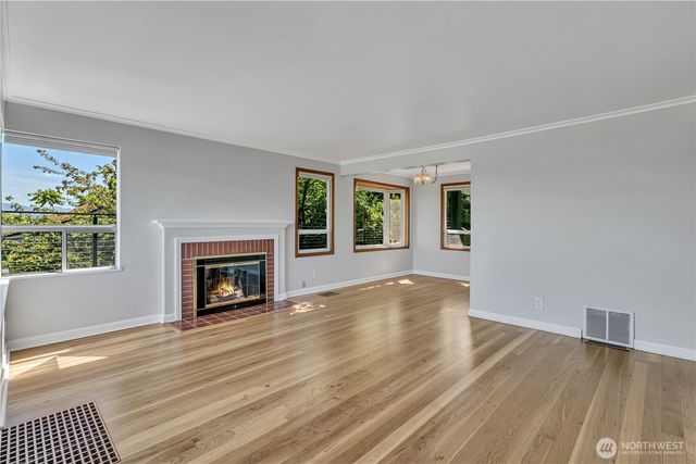 7811 S 112th Street, Seattle, WA 98178