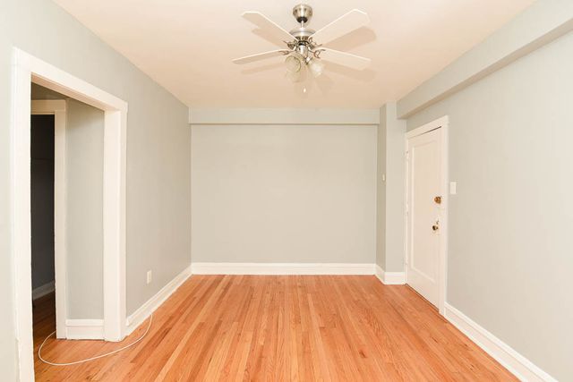 4602 N Beacon Street 3A, Chicago, IL 60640