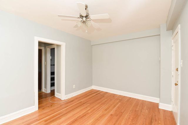 4602 N Beacon Street 3A, Chicago, IL 60640