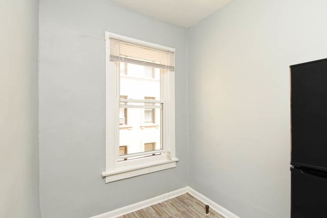 4602 N Beacon Street 3A, Chicago, IL 60640