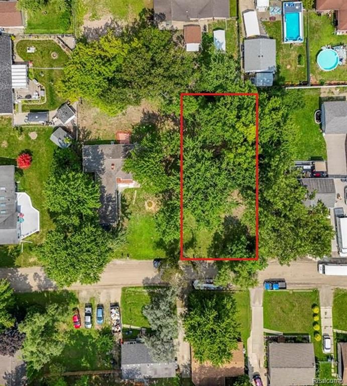 33712 Melton Avenue, Westland, MI 48185