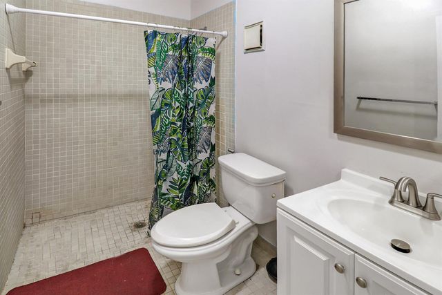 23 Chelsea Lane, Boynton Beach, FL 33426
