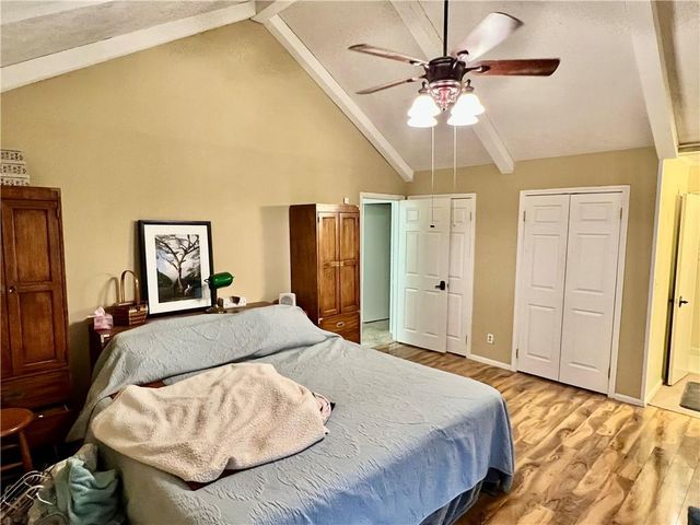 135 MYRTLEWOOD Drive, Pineville, LA 71360