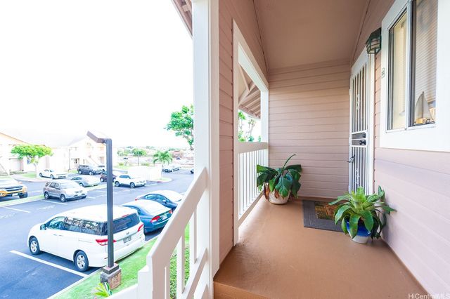 94-515 Lumiaina Street L202, Waipahu, HI 96797