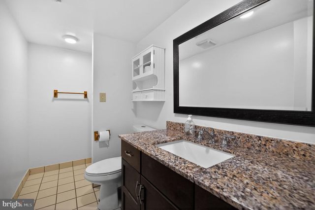 102 CUNNINGHAM PARK CT SE, Vienna, VA 22180