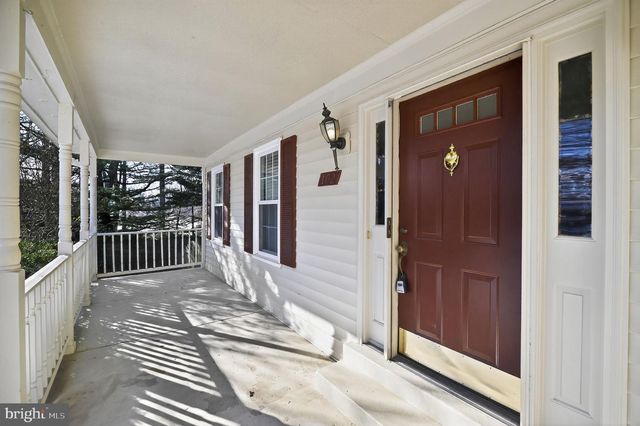 102 CUNNINGHAM PARK CT SE, Vienna, VA 22180