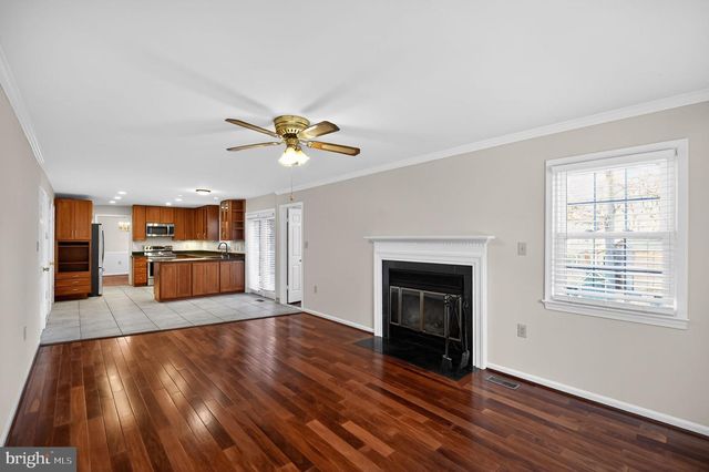 102 CUNNINGHAM PARK CT SE, Vienna, VA 22180