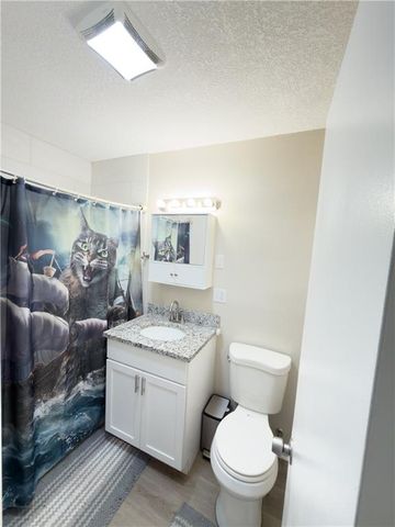 240 S 100th Street, Edwardsville, KS 66111
