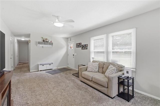 240 S 100th Street, Edwardsville, KS 66111