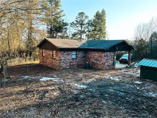 2448 Jenkins Road, Waldron, AR 72958