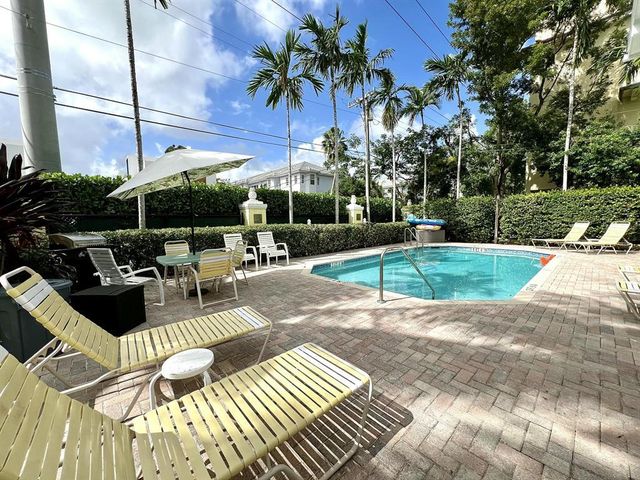 2660 NE 8th Avenue 112, Wilton Manors, FL 33334