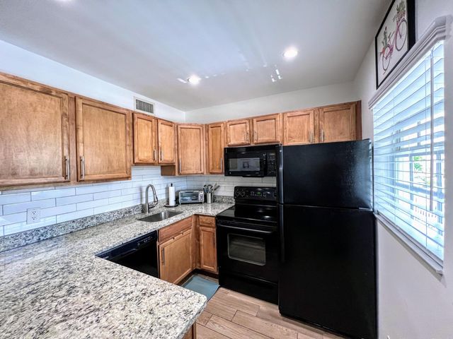 2660 NE 8th Avenue 112, Wilton Manors, FL 33334