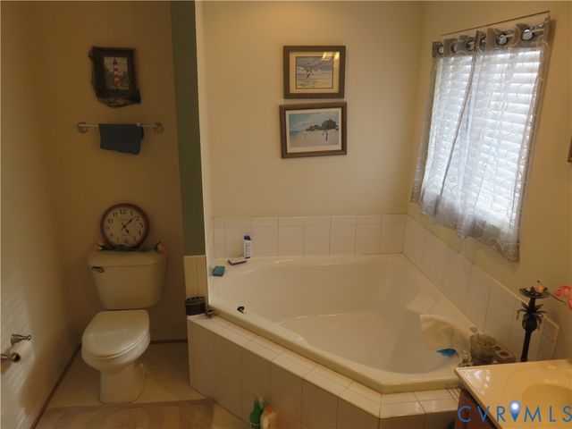 1513 Oakland Chase Pky, Henrico, VA 23231