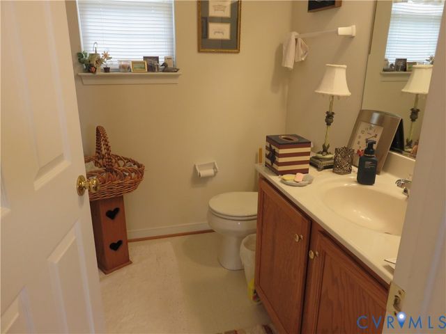 1513 Oakland Chase Pky, Henrico, VA 23231