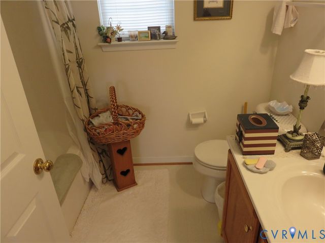 1513 Oakland Chase Pky, Henrico, VA 23231