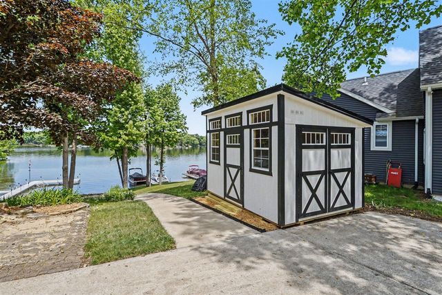 24714 Butternut Drive, Sturgis, MI 49091