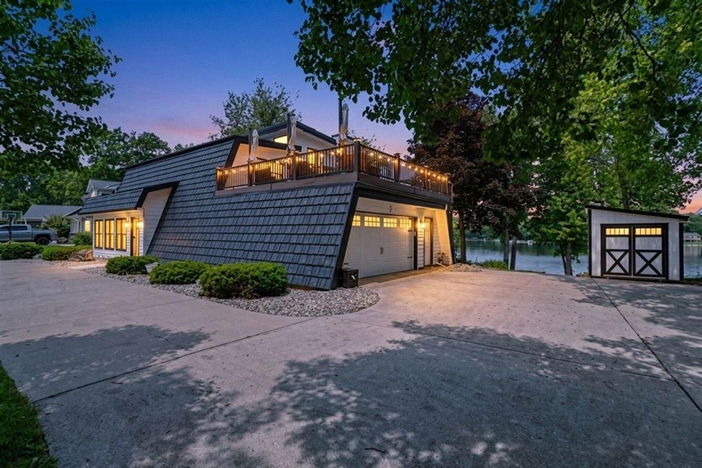 24714 Butternut Drive, Sturgis, MI 49091