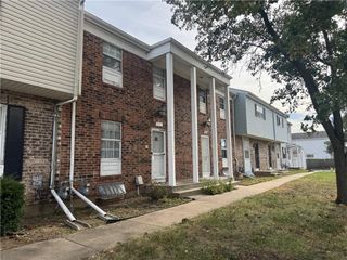 5956 E 129th Street, Grandview, MO 64030