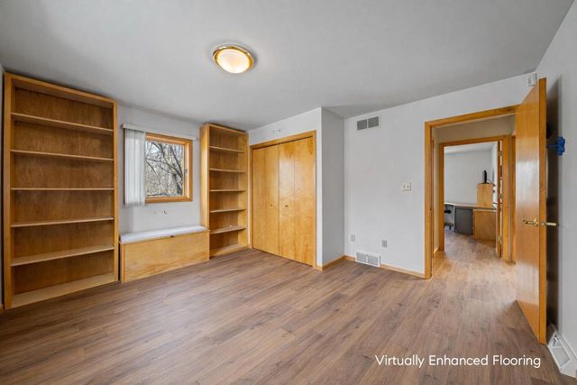 N7491 Bay DRIVE, Elkhorn, WI 53121