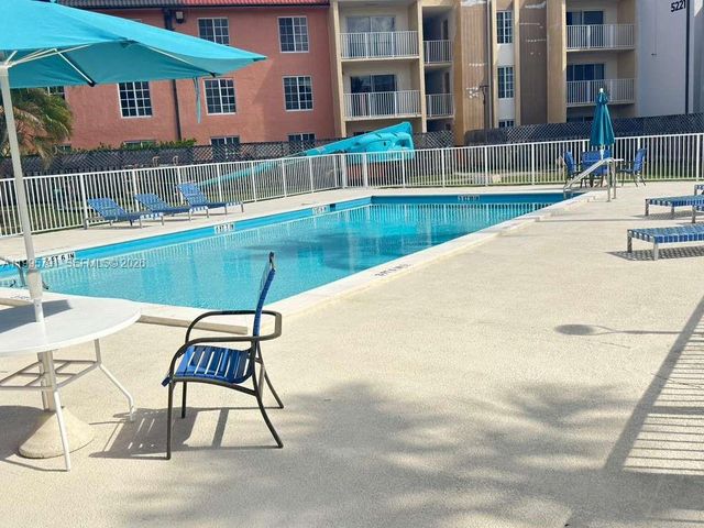 5201 Geneva Way 113, Doral, FL 33166