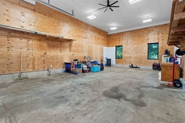 53 Farm St, Blackstone, MA 01504