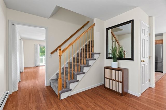 53 Farm St, Blackstone, MA 01504