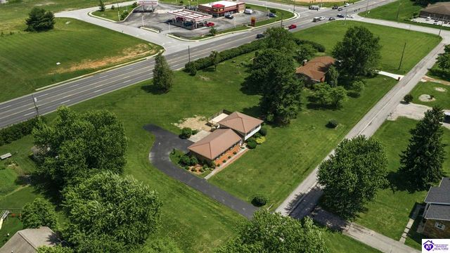 100 Stratmoor Drive, Elizabethtown, KY 42701